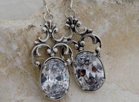 AGIRA - srebrne kolczyki z kryształem Swarovskiego