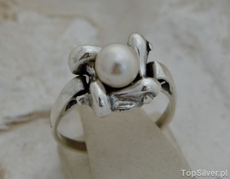 EVORA - srebrny pierścionek z perłami