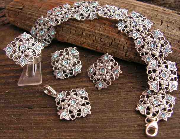 MALTA - srebrny komplet akwamaryn i perłami