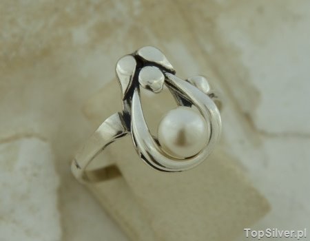 CLARA - srebrny pierścionek z perłą
