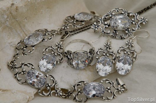 AGIRA - srebrny z kryształem Swarovskiego