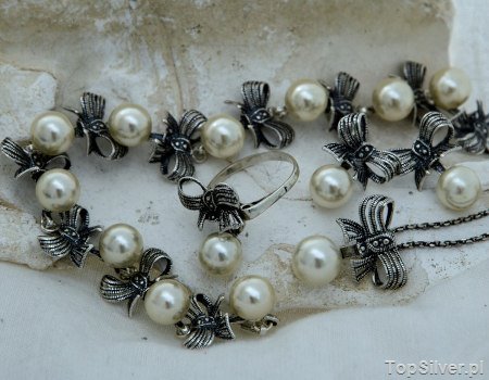 KOKARDA - srebrny komplet z perłami