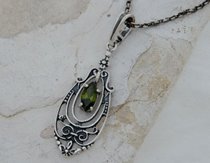 CORDOBA - srebrny wisiorek z oliwnem