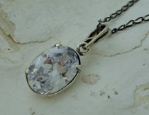FLAVIA - srebrny wisiorek z kryształami Swarovskiego