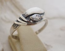 BEBEL - srebrny pierścionek z kryształem Swarovskiego