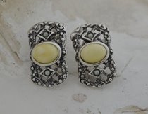BAROCCO - srebrne kolczyki z bursztynem i perłami