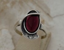PENELOPA - srebrny pierścionek z ametystem i kryształkami