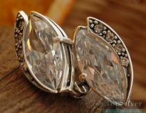 ORCO - srebrne kolczyki z kryształem Swarovskiego