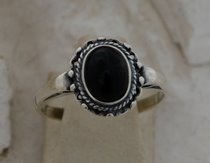 KERMA - srebrny pierścionek z onyksem