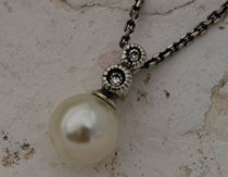CHOPIN - srebrny wisiorek z perłą